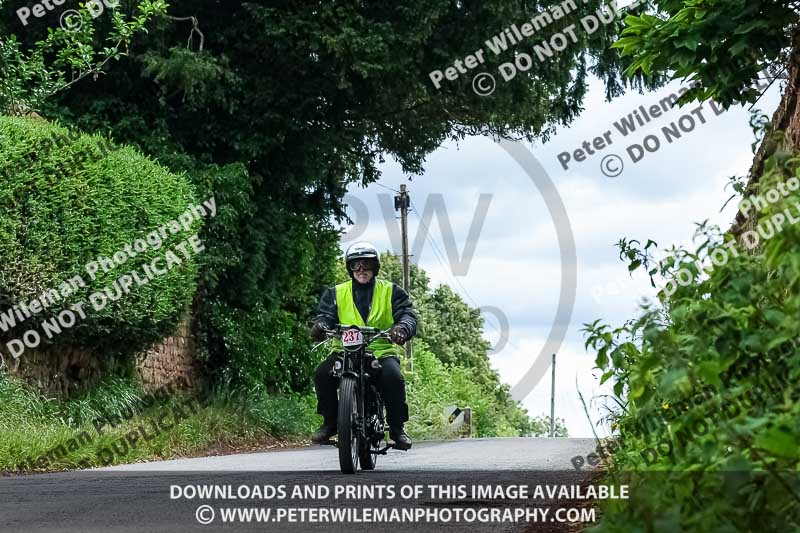 Vintage motorcycle club;eventdigitalimages;no limits trackdays;peter wileman photography;vintage motocycles;vmcc banbury run photographs